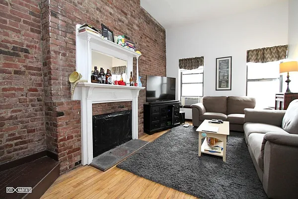 Rented by Citi Habitats | media 27