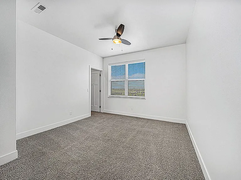Chase Creek Apartment Homes — Photo 44