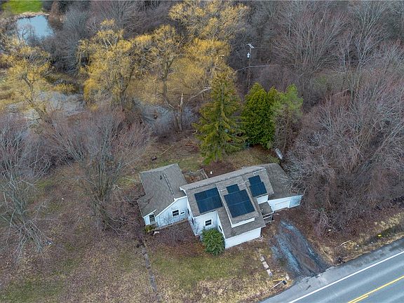 12th image of this home