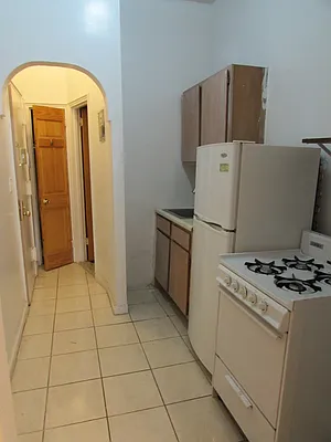 Rented by Majesty Management | media 41