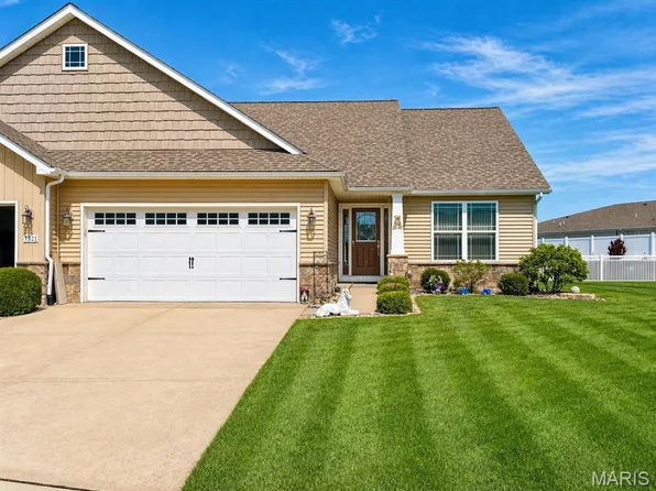 7321 Graythorn Ct #A, Troy, IL 62294