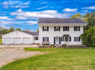 9182 Mount Eaton Rd, Marshallville, OH 44645