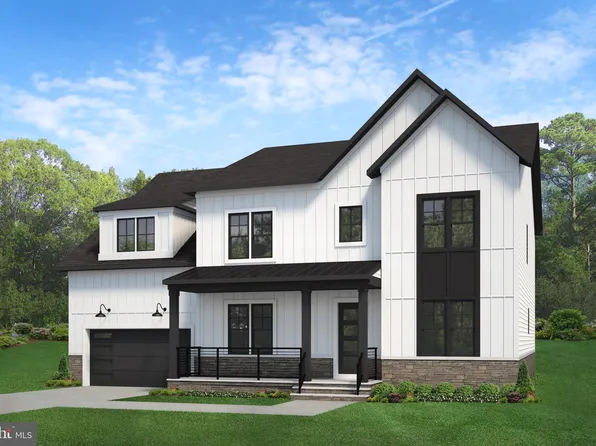10108 Garrett St, Vienna, VA 22181