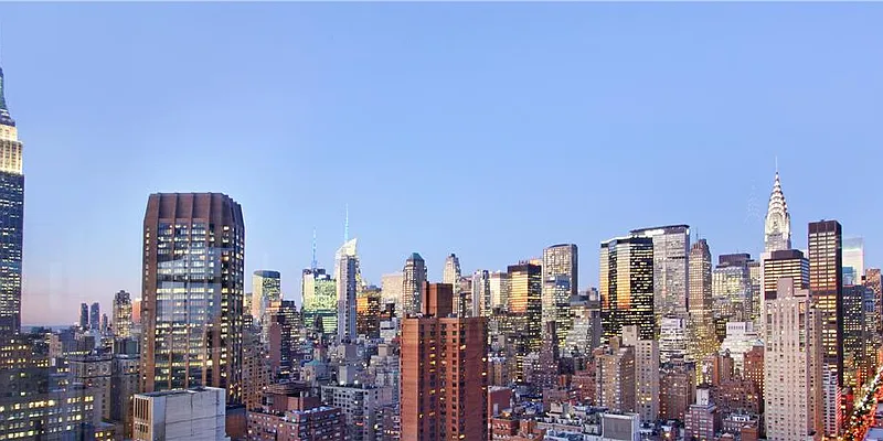 Rented by R New York | media 18