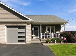 19 Satleville Cres, Riverview, NB E1B 0V5