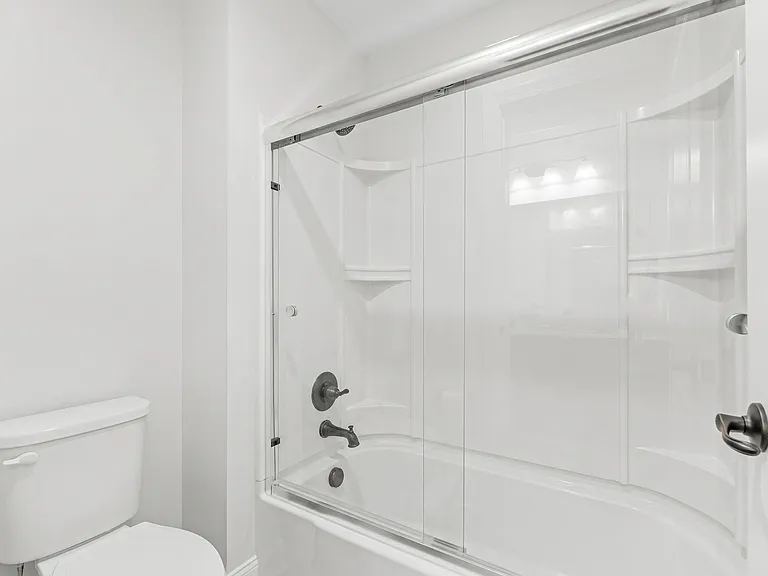 433 Fairmont Dr — Photo 33