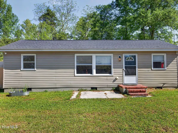 555 Cedar Street, Bolton, NC 28423