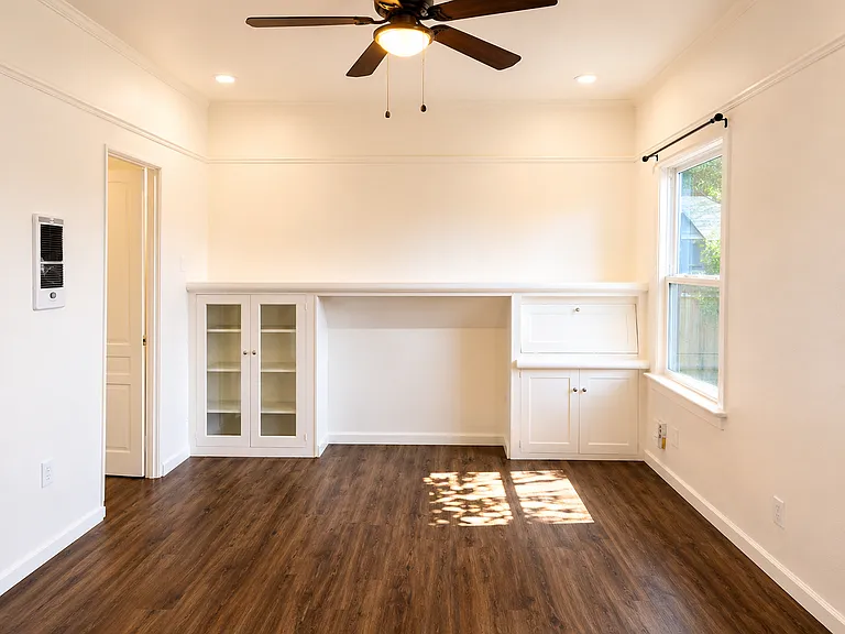4441 Mississippi St — Photo 1