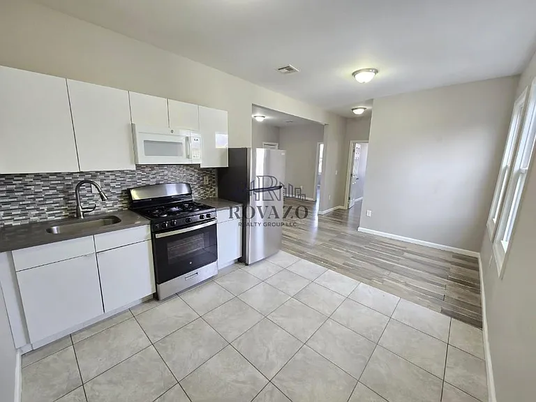 298 Halsted St #1 — Photo 1