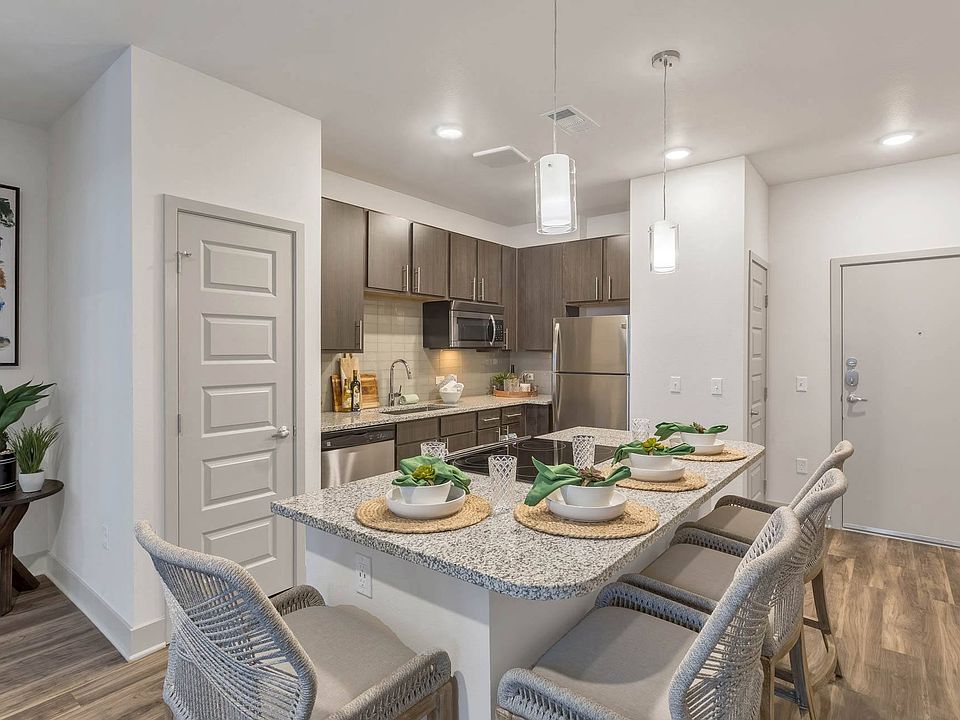 SoBo Station | Denver, CO Apartments
