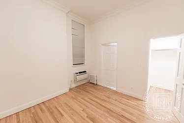 Rented by Nolita Group