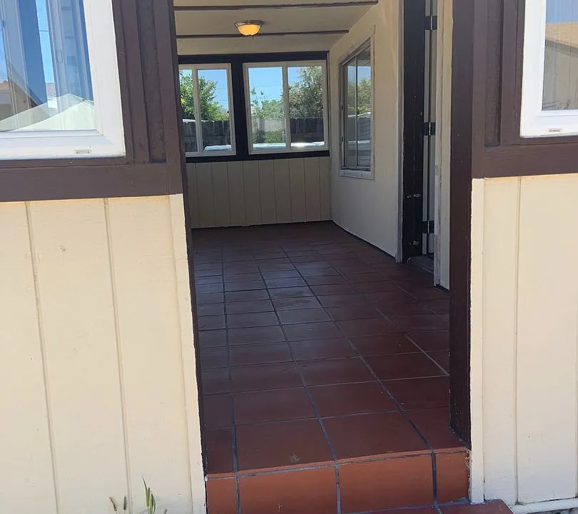 Marline Ave Duplex
