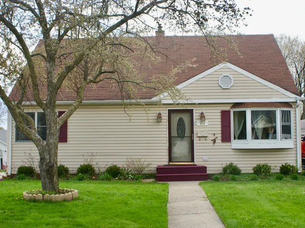 414 N Martha St, Lombard, IL 60148