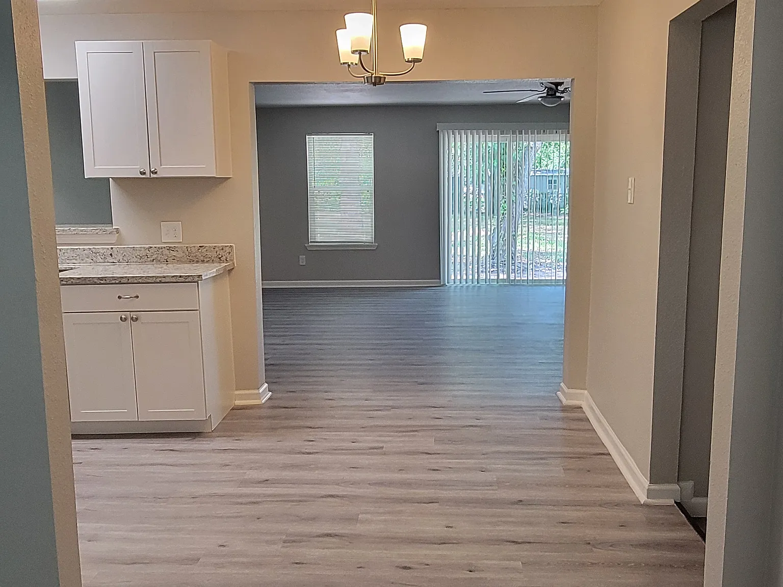 4 bed, 1710 sqft, $1,875 — Photo 4
