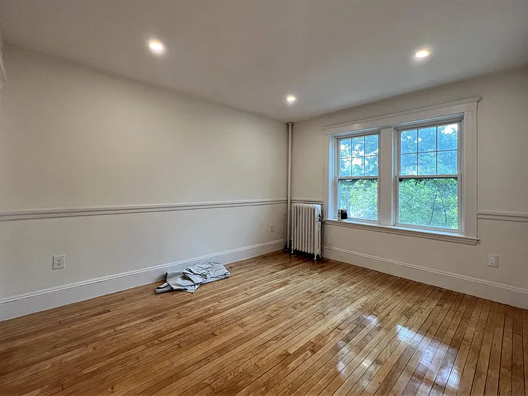 269 Huron Ave #14 — Photo 4