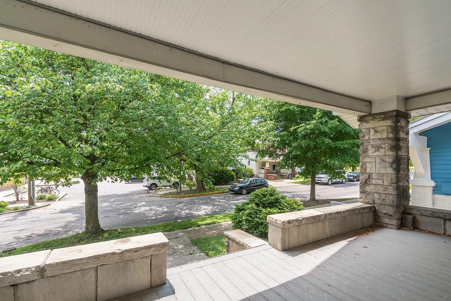 4 bed, 2.5 bath, 1500 sqft, $3,500 — Photo 4