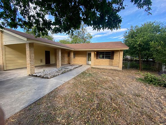 2nd image of 366 Bobolink Dr
