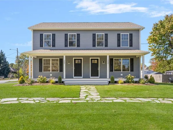 73 Pinehurst Ave, Warwick, RI 02889