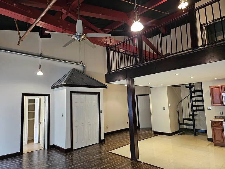255 Schuyler Ave #327 — Photo 13