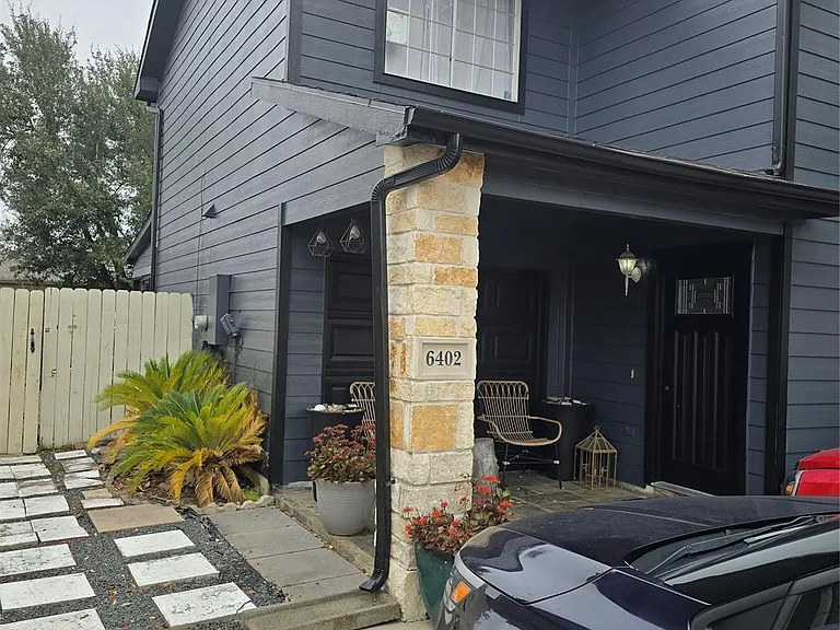 6402 Frosty Brook Dr — Photo 2