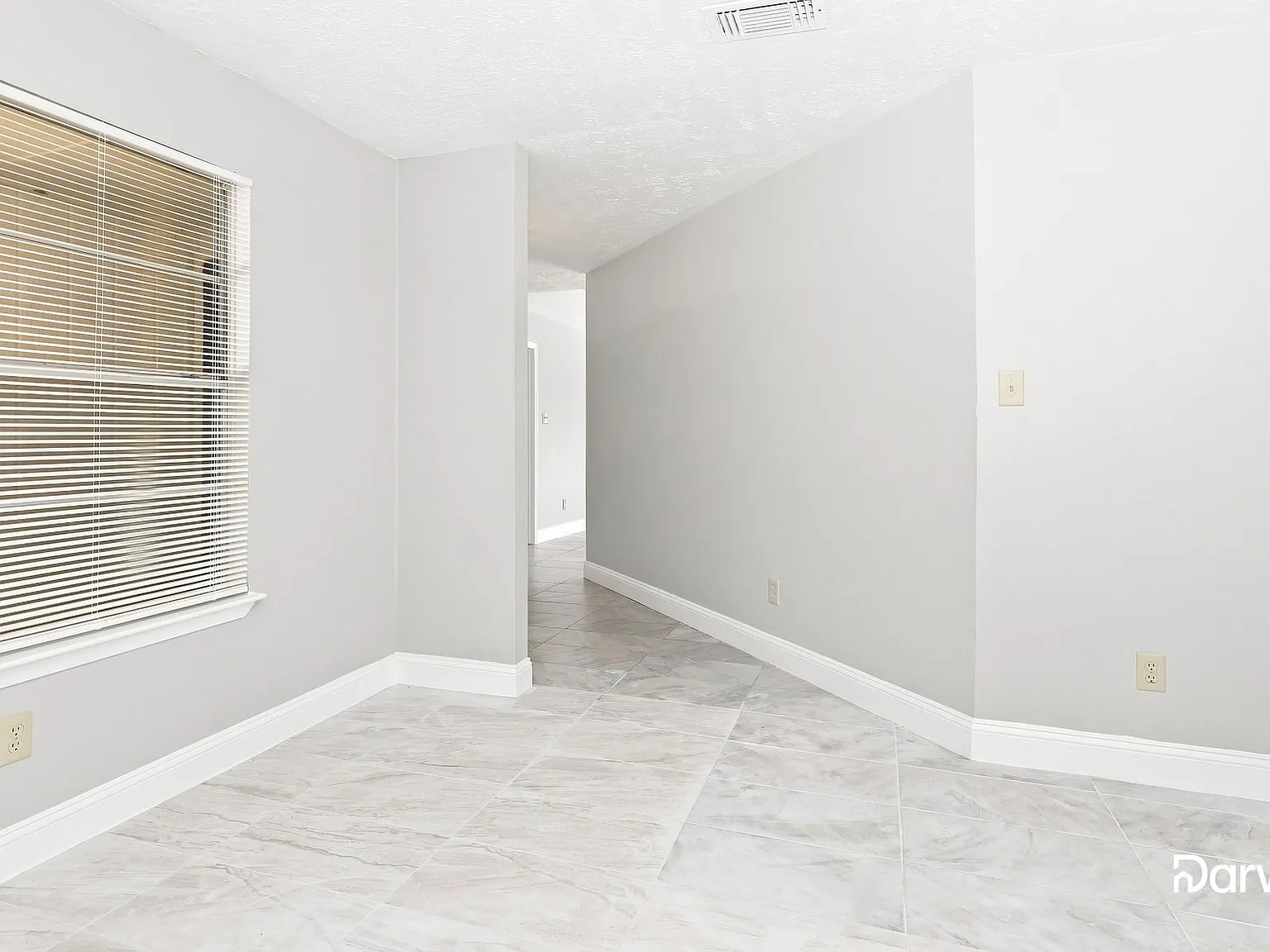 3 bed, 2.0 bath, 1664 sqft, $1,715 — Photo 4