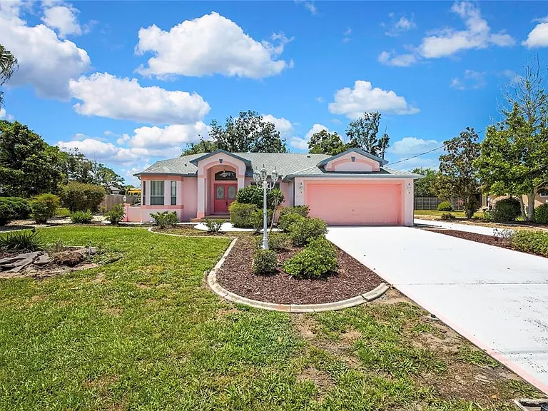 4628 Bayridge Ct — Photo 1