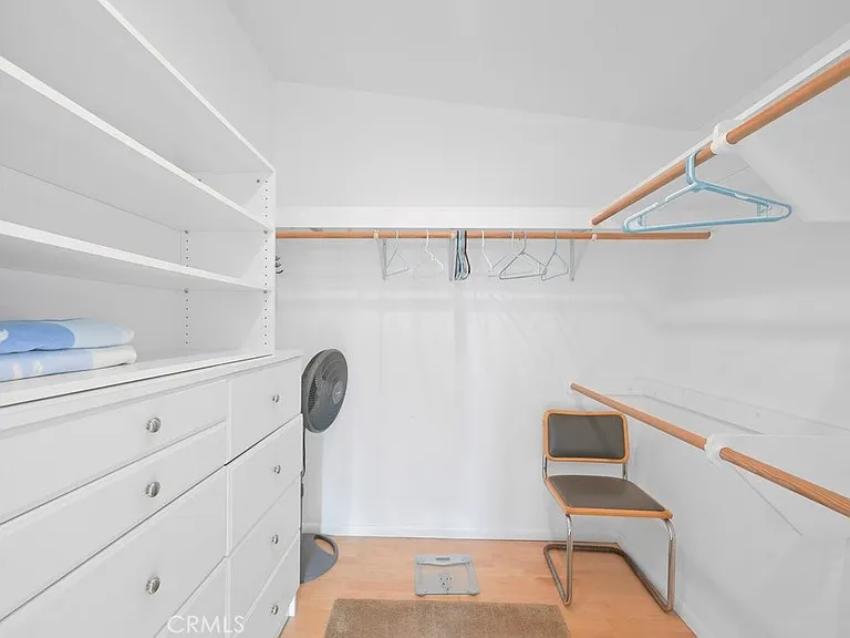 326 Loma Ter — Photo 22