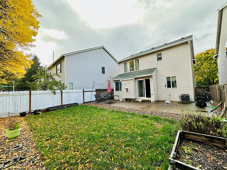 5216 NE Schoeler Cir — Photo 38