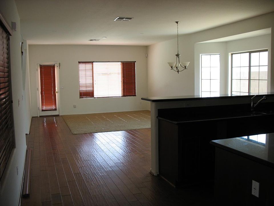 1st image of 17850 N Carmen Ave
