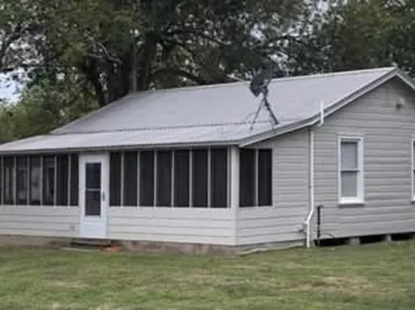 101 Tremont, Tivoli, TX 77990