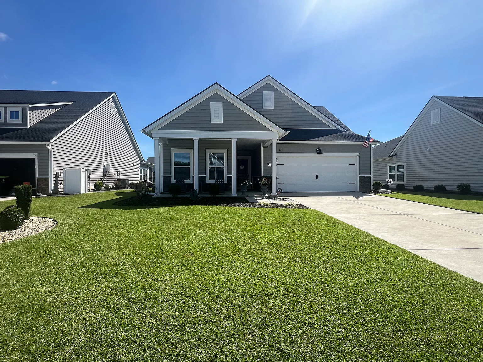 4097 Da Vinci Dr — Photo 1