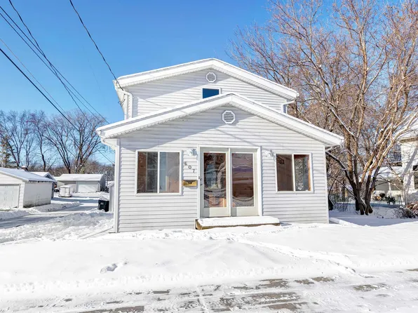 607 Foerster Ave, Kaukauna, WI 54130
