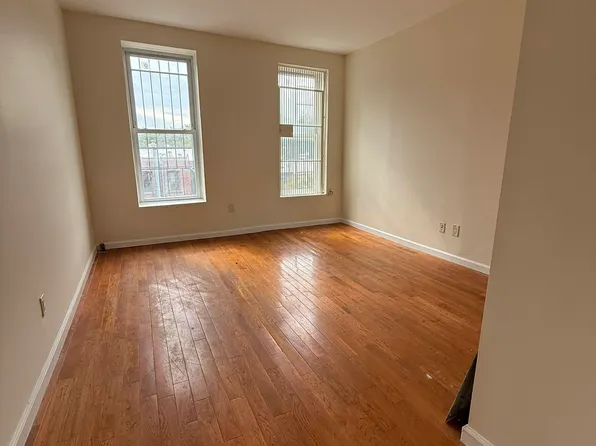 566 Atlantic Avenue image 5 of 13