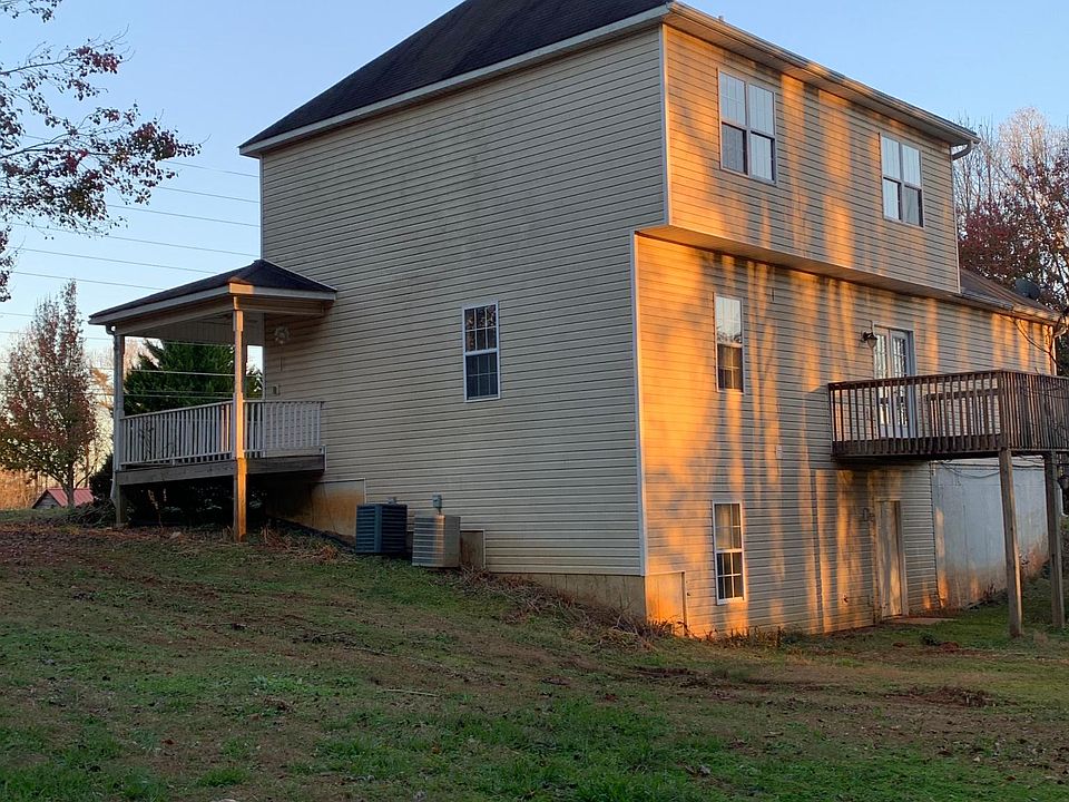 2nd image of 932 Hugh Stowers Rd