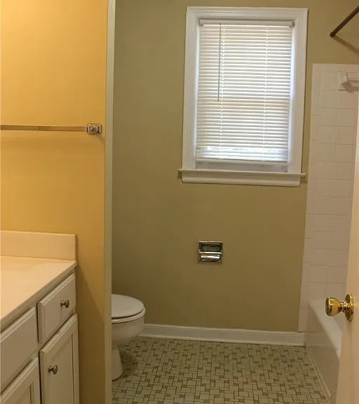 110 Dupuy Ave — Photo 14