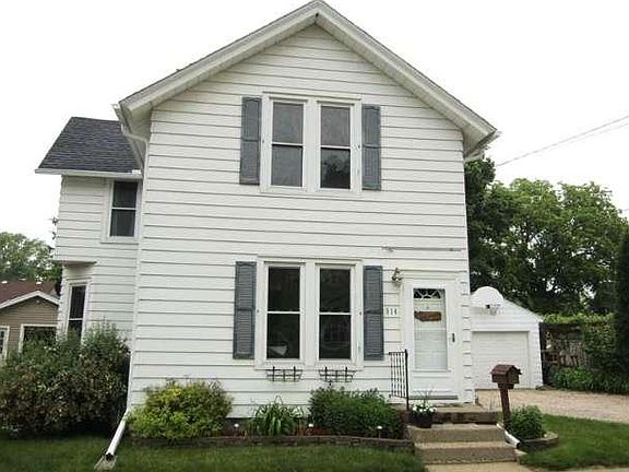 2nd image of 514 Wood St