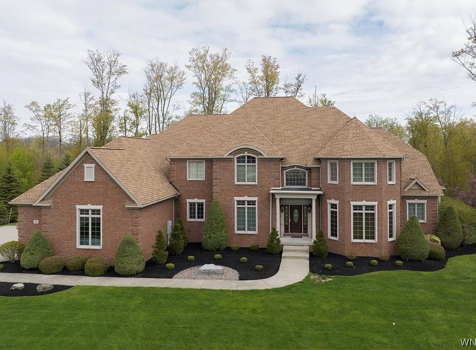 60 Birdsong Pkwy, Orchard Park, NY 14127 MLS B1466952 Zillow