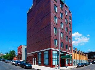 3003 40th Ave, Long Island City, NY 11101