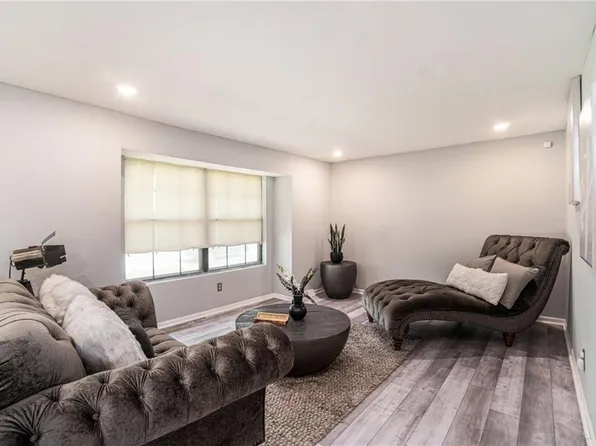 2300 N 64th St, Kansas City, KS 66104