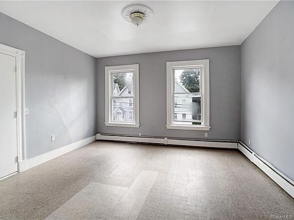 4th image of 128 Plymouth St