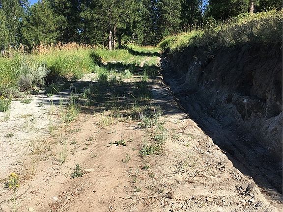 3rd image of 140 W Corral Dr