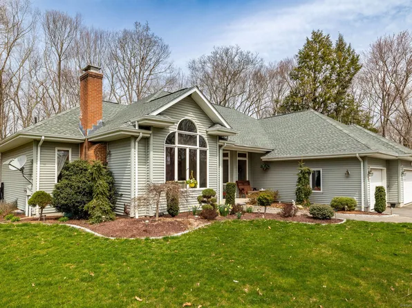 48 Jeremy River Drive, Colchester, CT 06415