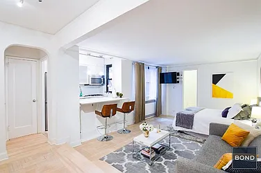 Rented by Bond New York