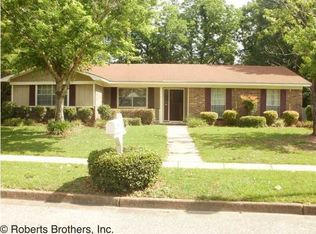 6200 Christopher Dr N, Mobile, AL 36609