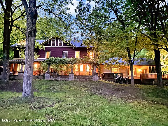 3rd image of 43 Augustine Road