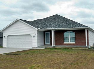 108 Vals Ln, Frontenac, KS 66763