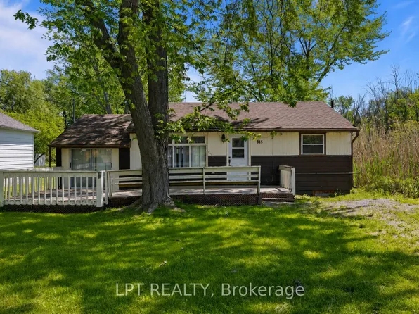 815 Paradise Dr, Georgina, ON L0E 1S0