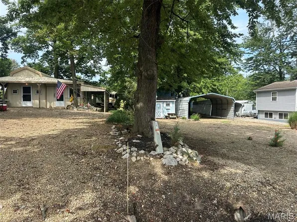 19609 Kay Ln, Carlyle, IL 62231