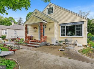 1010 Van Rossum Ave, Edgewater Park, NJ 08010
