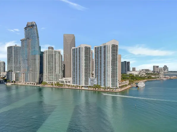 848 Brickell Key Dr APT 1906, Miami, FL 33131